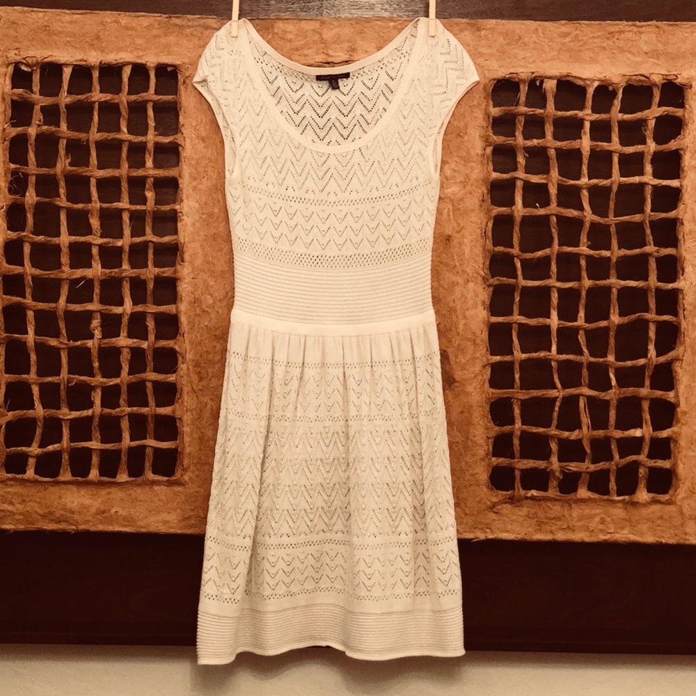 Crochet dress American Eagle.